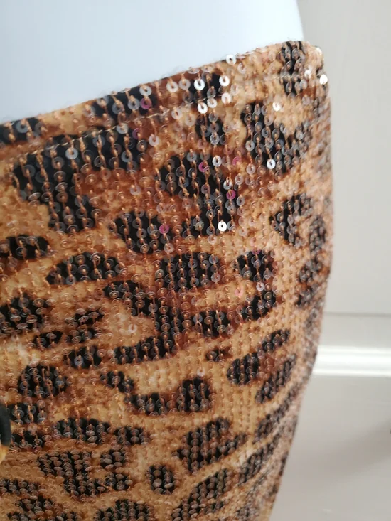 Leopard Print Flare-Leg Pants And Halter Top Set. NWT - Picture 4 of 7